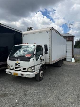2007 Isuzu Nrr for sale in Maple Valley, Washington, photo 1 of 5