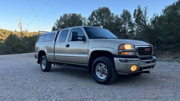 2006 Gmc Sierra 2500HD Extended Cab 4x4 SLE Duramax Diesel LBZ for sale in Tijeras, New Mexico