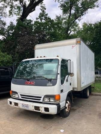 2003 GMC W-Series 4500 Medium Duty for sale in Kansas City, KS