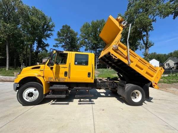 2009 International DuraStar DuraStar 4400 for sale in Upper Marlboro, MD